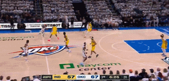 手感来了！多特撤步自信三分+接球三分连续命中！三分7中5了！